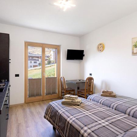 Gino Apartment Livigno Bagian luar foto
