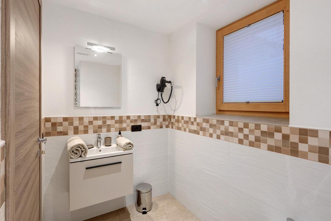 Gino Apartment Livigno Bagian luar foto